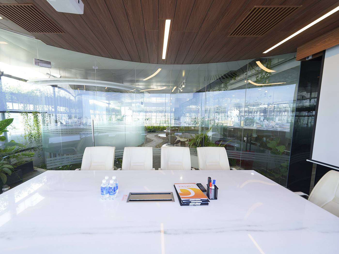G-Office – Văn phòng trọn gói tại Cao Thắng Mall Quận 3, TP.HCM – vlook.vn