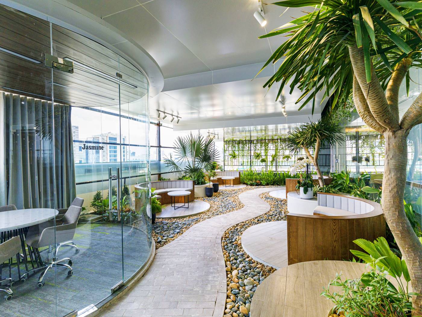 G-Office - Văn phòng trọn gói tại Cao Thắng Mall Quận 3, TP.HCM - vlook.vn
