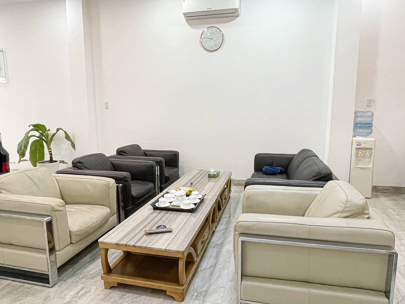 Văn phòng trọn gói Replus Nguyễn Trãi, A67 Nguyễn Trãi, Phường Nguyễn Cư Trinh, Quận 1 - vlook