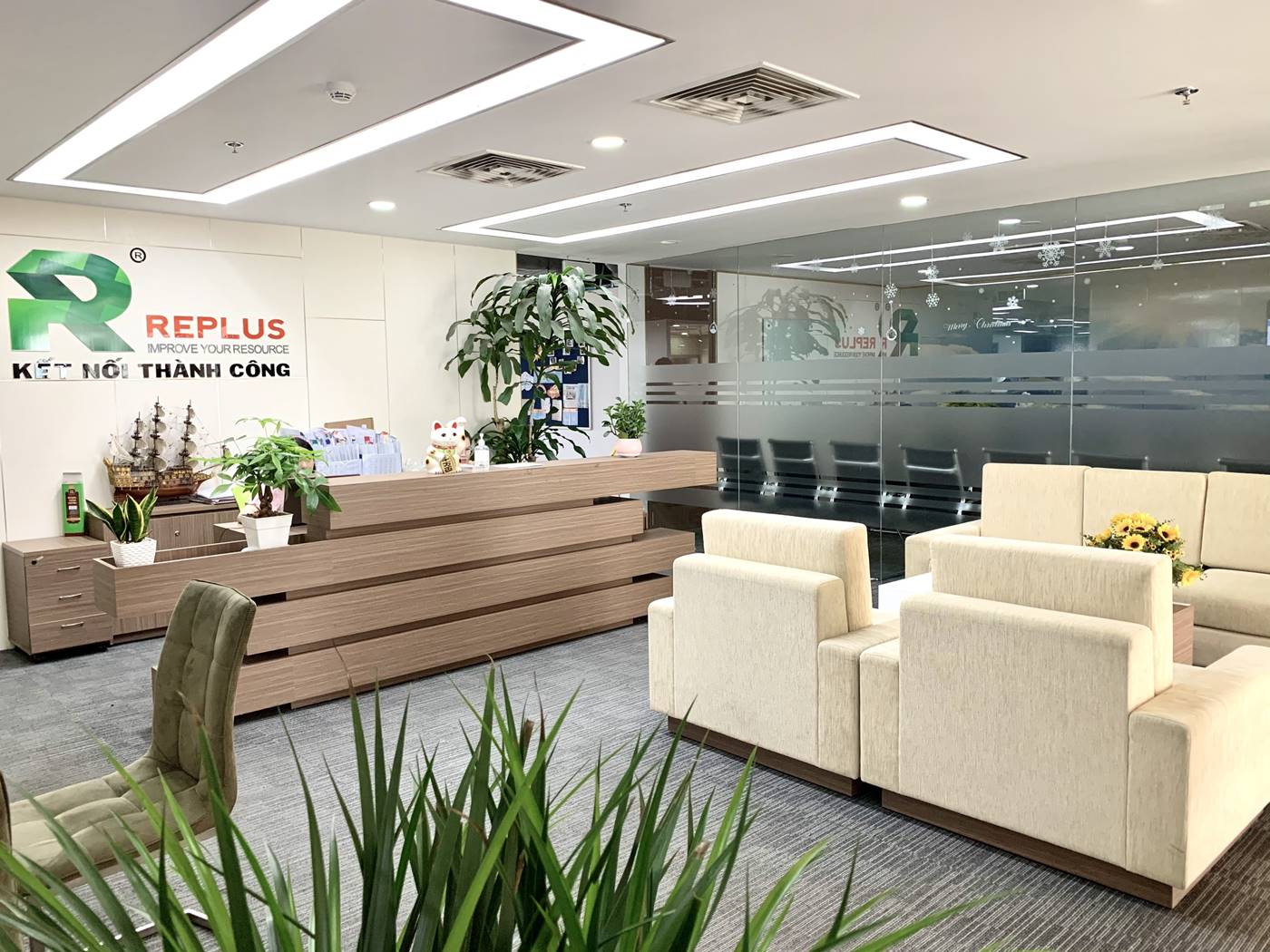 Văn phòng trọn gói Replus Pearl Plaza, 561A Điện Biên Phủ, Phường 25, Quận Bình Thạnh - vlook