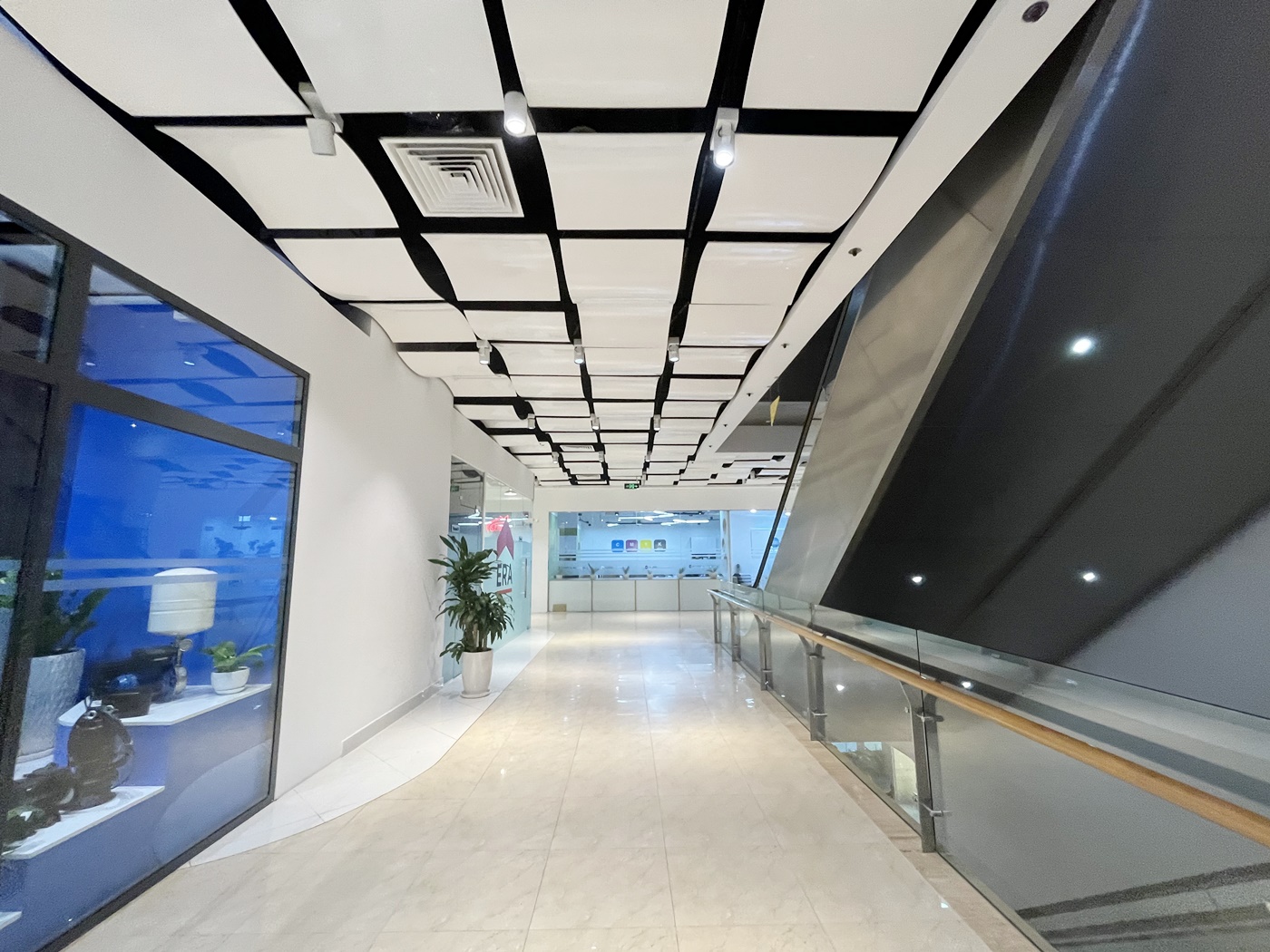 Văn phòng trọn gói Replus Pearl Plaza, 561A Điện Biên Phủ, Phường 25, Quận Bình Thạnh - vlook