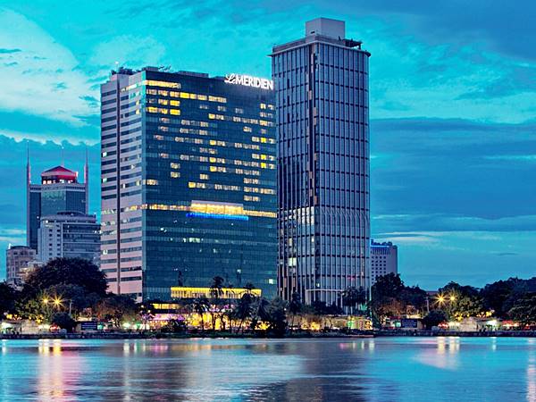 Văn phòng trọn gói UPGen • Le Meridien Saigon, 3C Tôn Đức Thắng, Phường Bến Nghé, Quận 1 - Vlook.vn