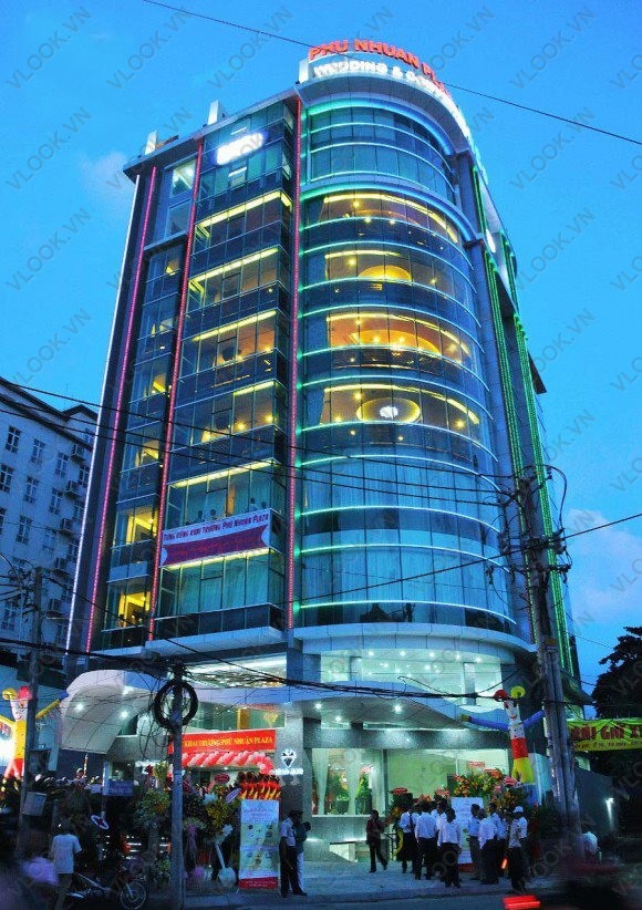 vlook.vn - Tòa nhà văn phòng cho thuê quận Phú Nhuận - cao ốc Phú Nhuận Plaza đường Trần Huy Liệu