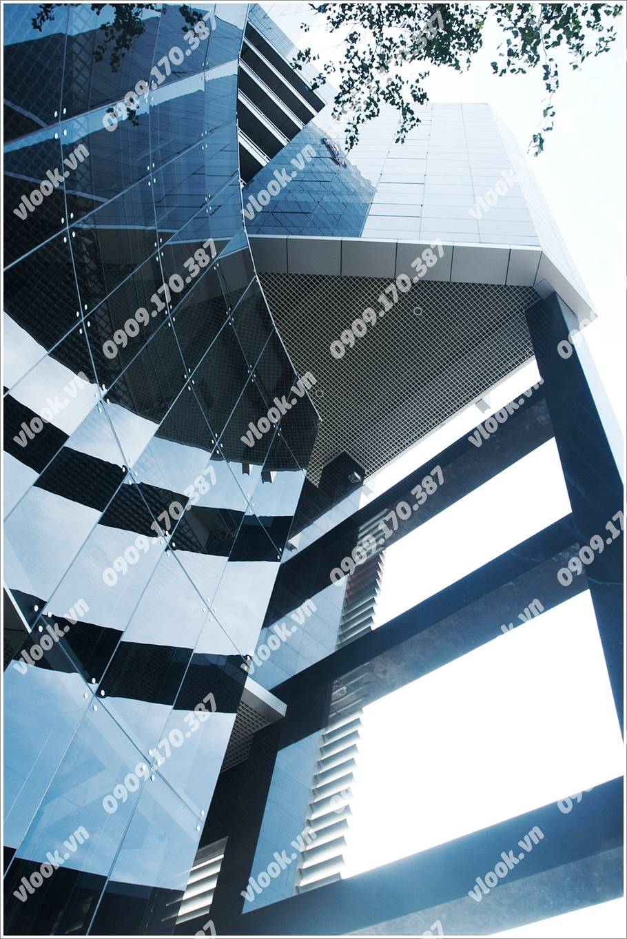 Cao ốc cho thuê văn phòng HMC Tower Đinh Tiên Hoàng Quận 1 TPHCM - vlook.vn