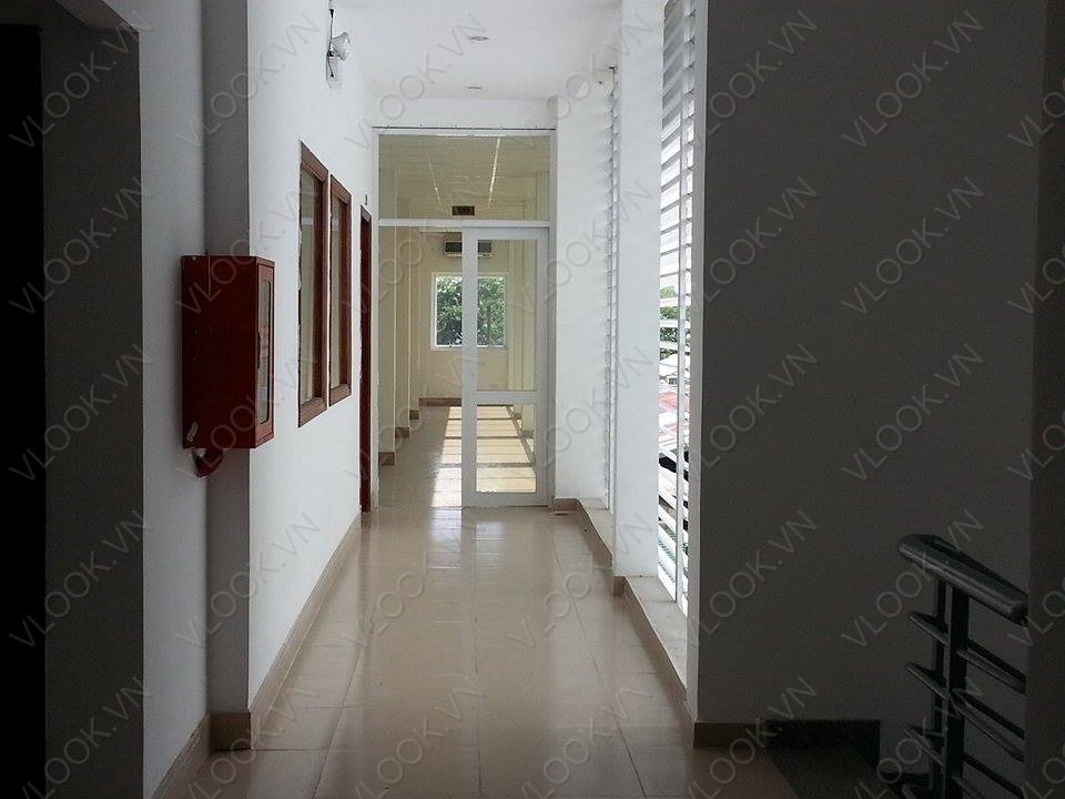 Văn phòng cho thuê quận Tân Bình SUMIKURA BUILDING - VLOOK.VN