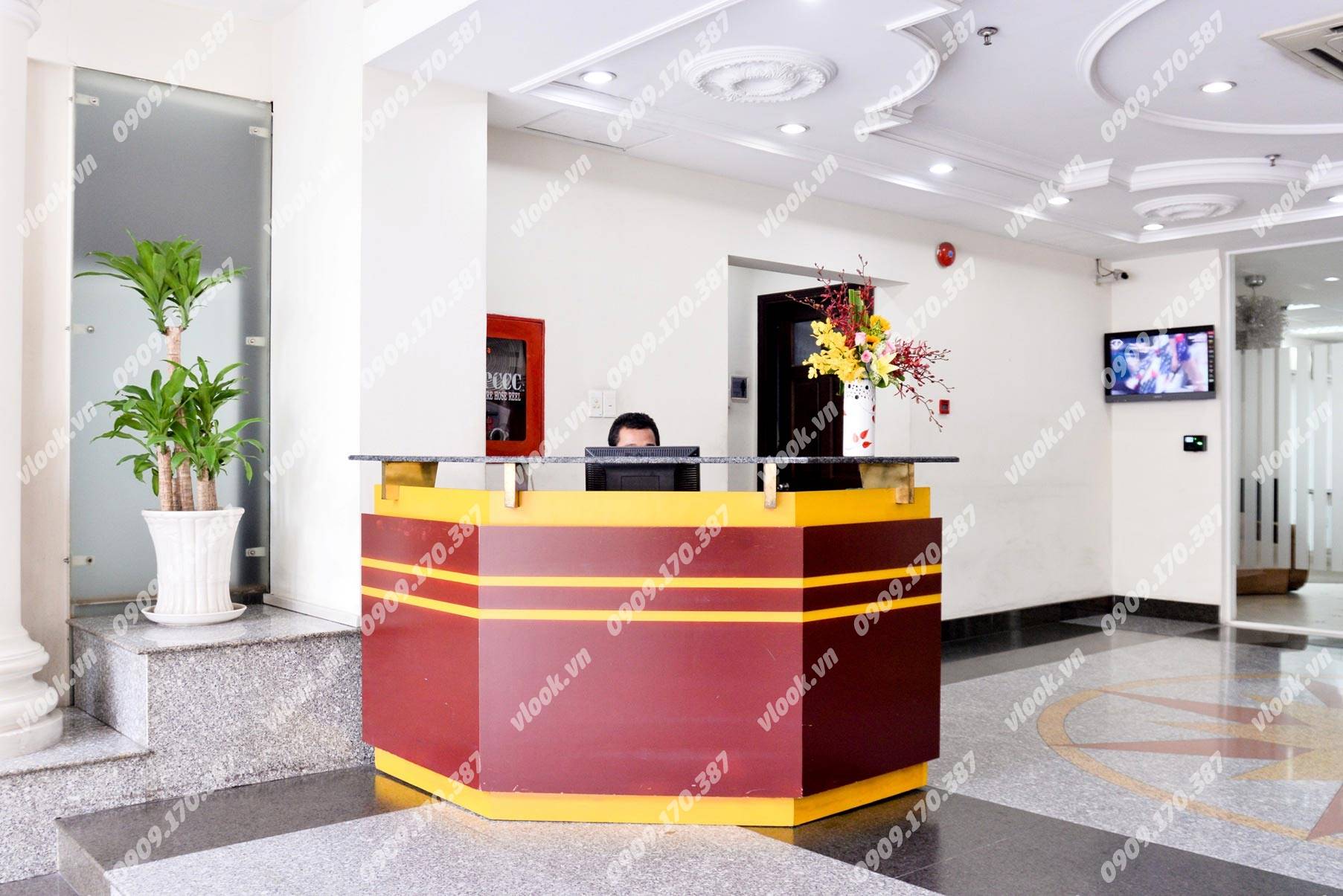 Cao ốc cho thuê văn phòng Capital Place, Thái Văn Lung, Quận 1, TPHCM - vlook.vn