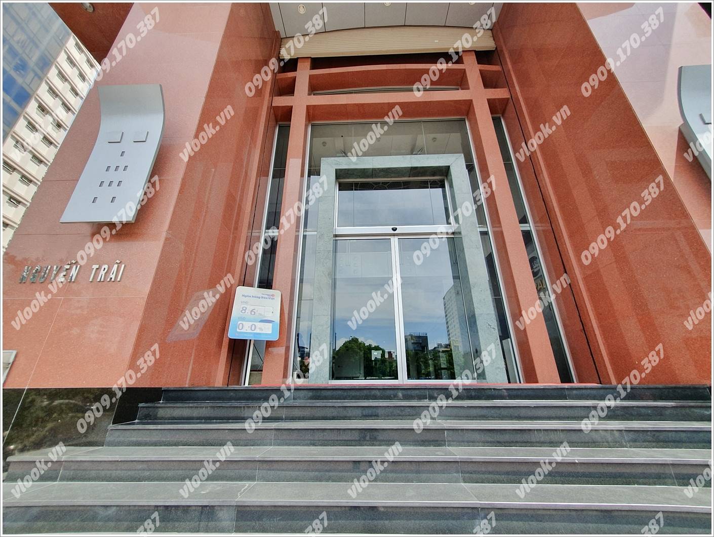 Cao ốc cho thuê văn phòng Central Park Office Building, Nguyễn Trãi, Quận 1, TPHCM - vlook.vn