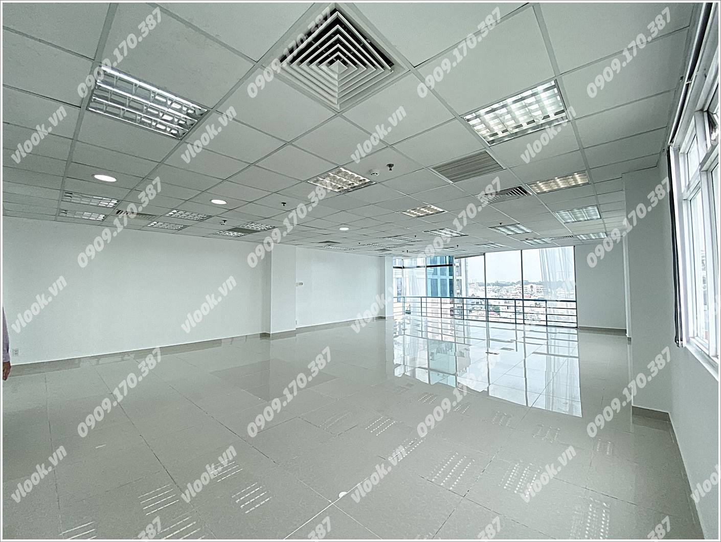 Cao ốc văn phòng cho thuê toà nhà Halo Building Phan Đăng Lưu, Quận Phú Nhuận, TPHCM - vlook.vn