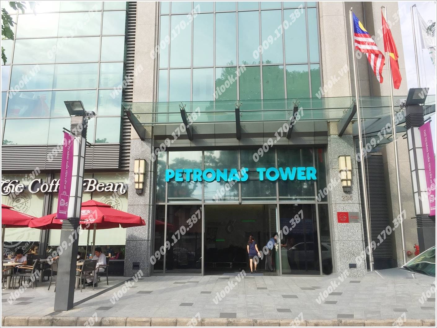 Tòa cao ốc văn phòng cho thuê Petronas Tower, Nguyễn Đình Chiểu, Quận 1 - vlook.vn