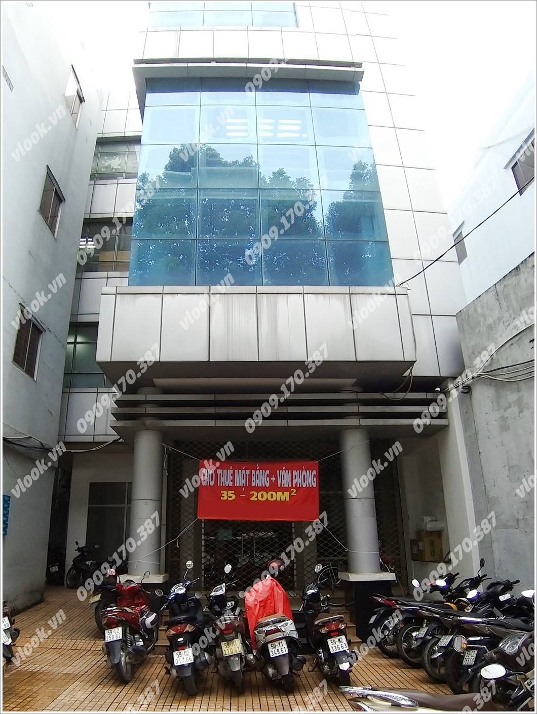 Cao ốc văn phòng cho thuê văn phòng Service Center, Nguyễn Chí Thanh, Quận 10, TP.HCM - vlook.vn