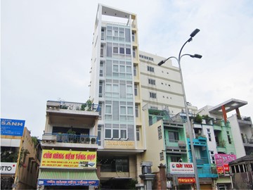 Cao ốc cho thuê văn phòng Văn Oanh Building, Phan Đăng Lưu, Quận Phú Nhuận, TPHCM - vlook.vn