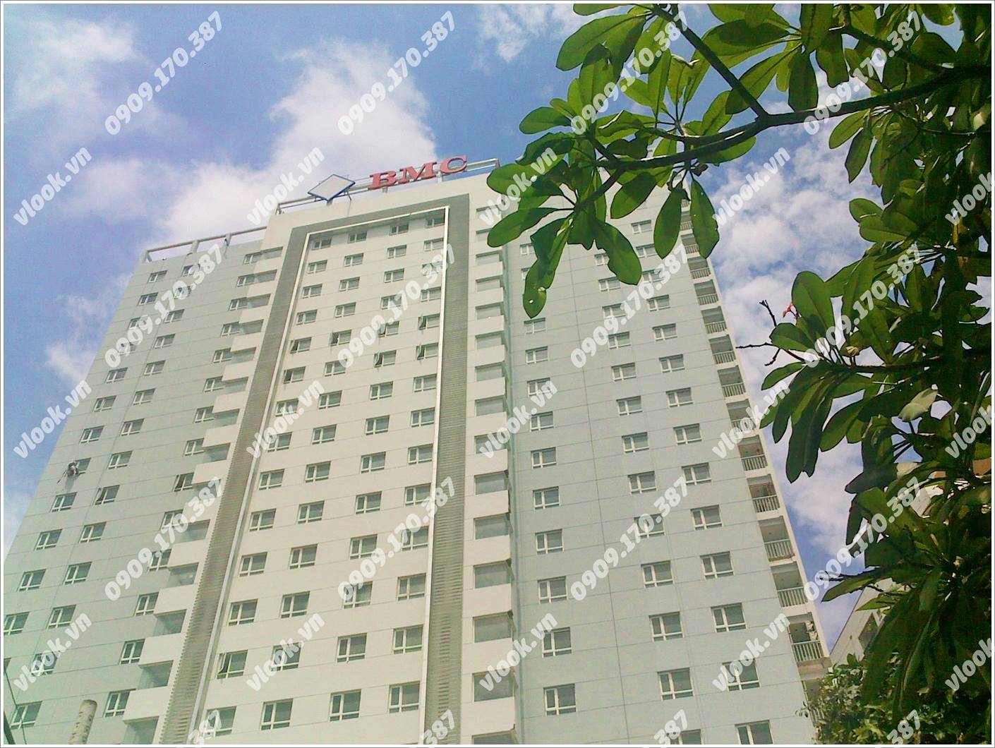 Cao ốc văn phòng cho thuê BMC Building Võ Văn Kiệt Quận 1 TP.HCM - vlook.vn