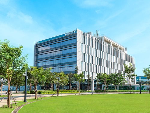 Sàn trống cao ốc cho thuê văn phòng OneHub Saigon Tower, Đường D1, Quận 9, TPHCM - vlook.vn