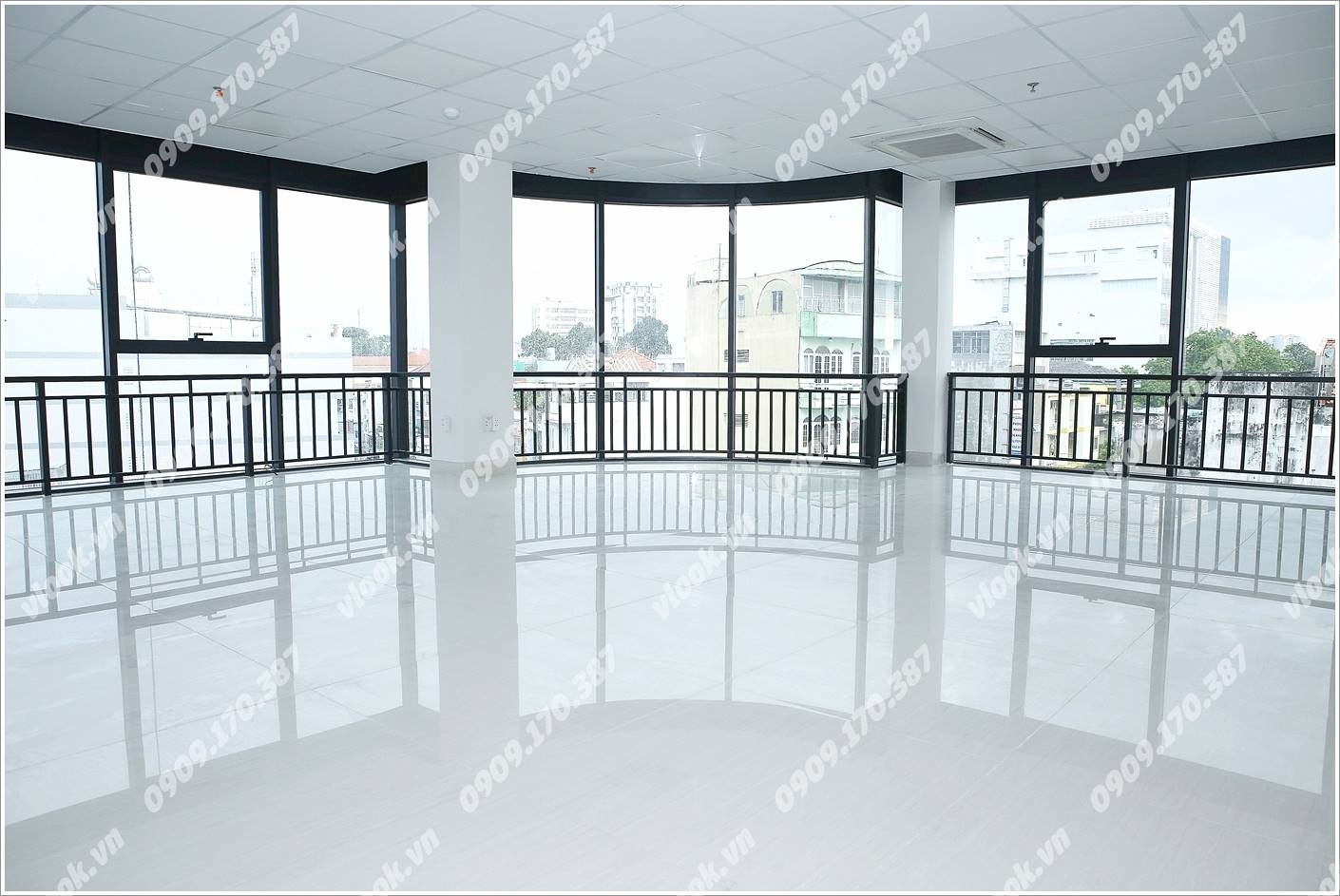 Cao ốc cho thuê văn phòng MHPC Building, Nguyễn Huy Lượng, Quận Bình Thạnh, TPHCM - vlook.vn