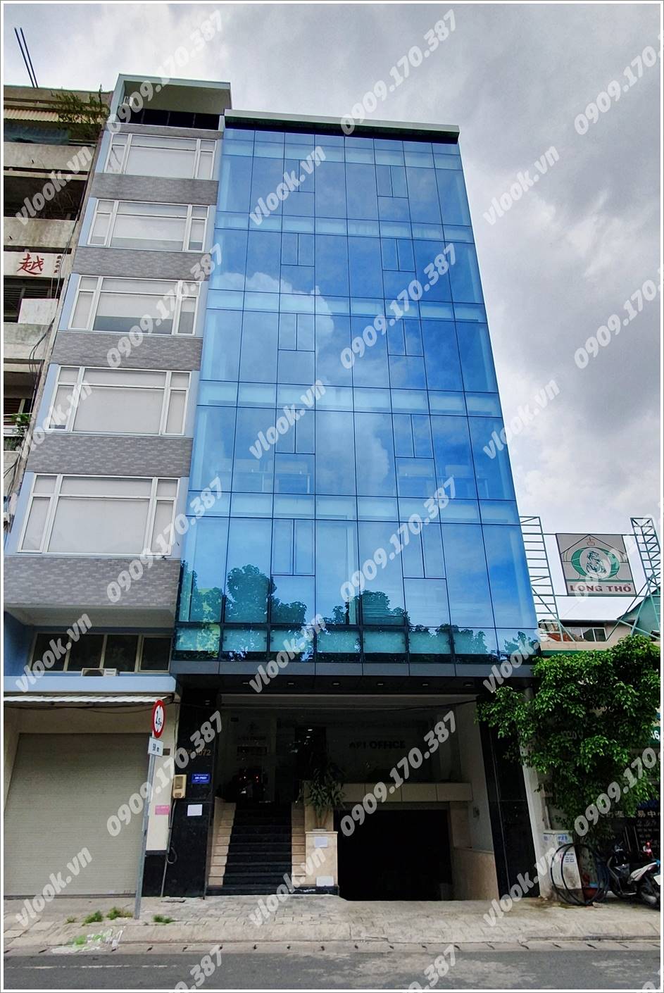Cao ốc văn phòng cho thuê văn phòng APT Office, Võ Văn Kiệt, Quận 5, TP.HCM - vlook.vn