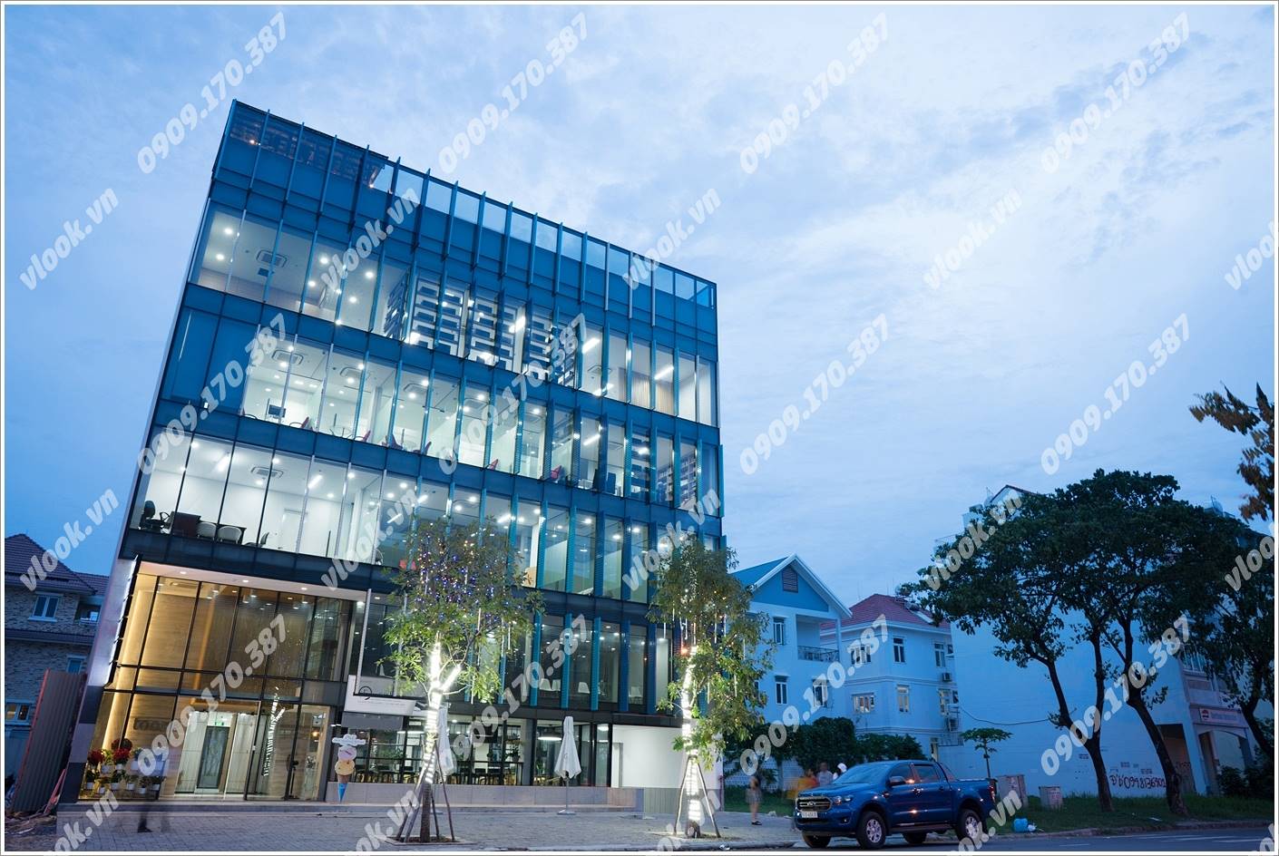 Cao ốc văn phòng cho thuê văn phòng Toong Phú Mỹ Hưng, Tân Phú, Quận 7, TP.HCM - vlook.vn