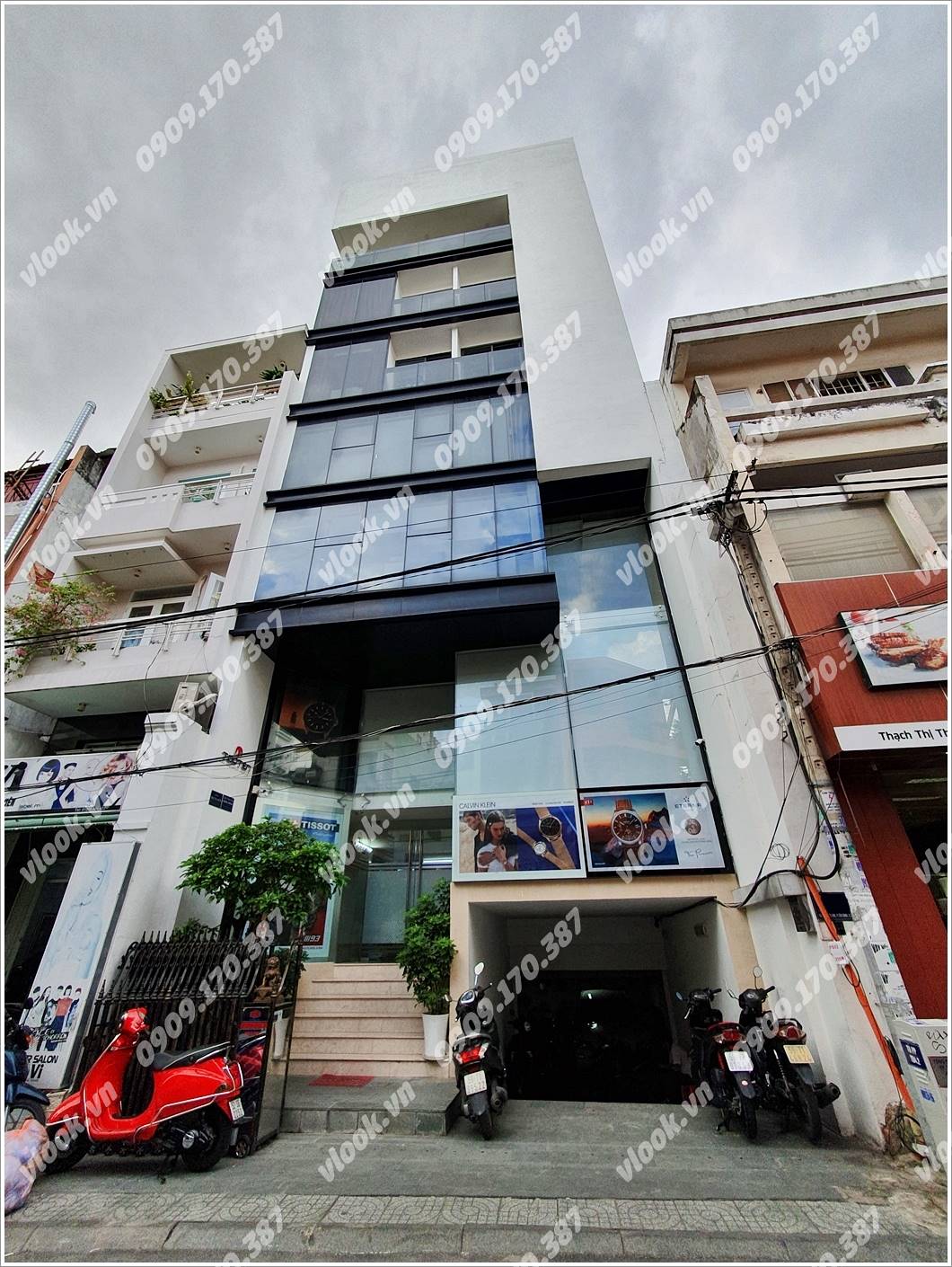 Cao ốc văn phòng cho thuê Thạch Thị Thanh Building, Quận 1 - vlook.vn