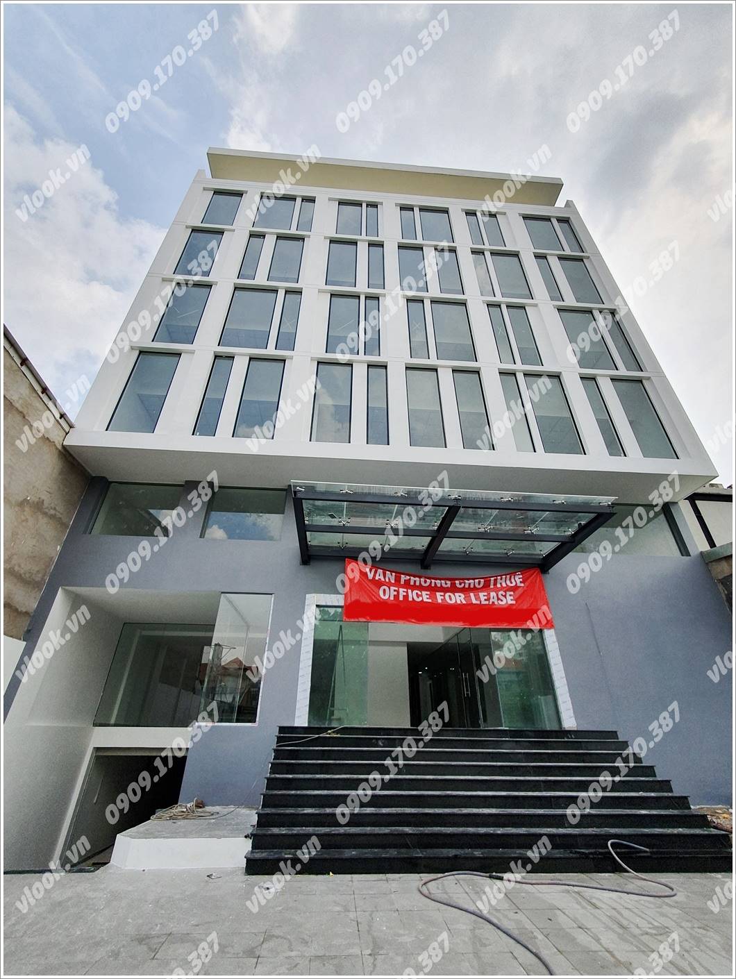 Cao ốc văn phòng cho thuê Ceibaoffice 41 Xuân Thủy, Quận 2, TP.HCM - vlook.vn