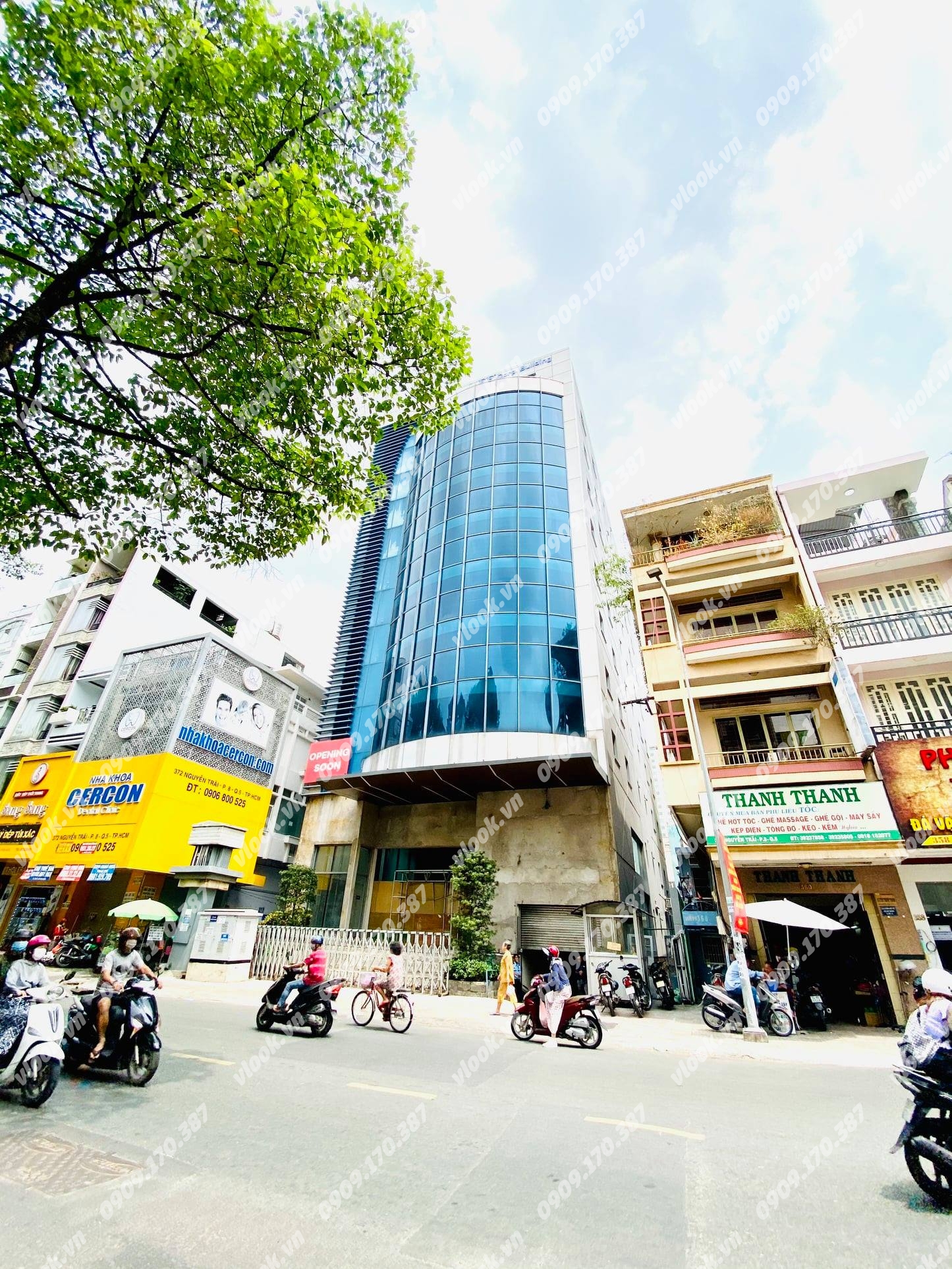Cao ốc văn phòng cho thuê tòa nhà 366 Nguyễn Trãi, Quận 5, TP.HCM - vlook.vn
