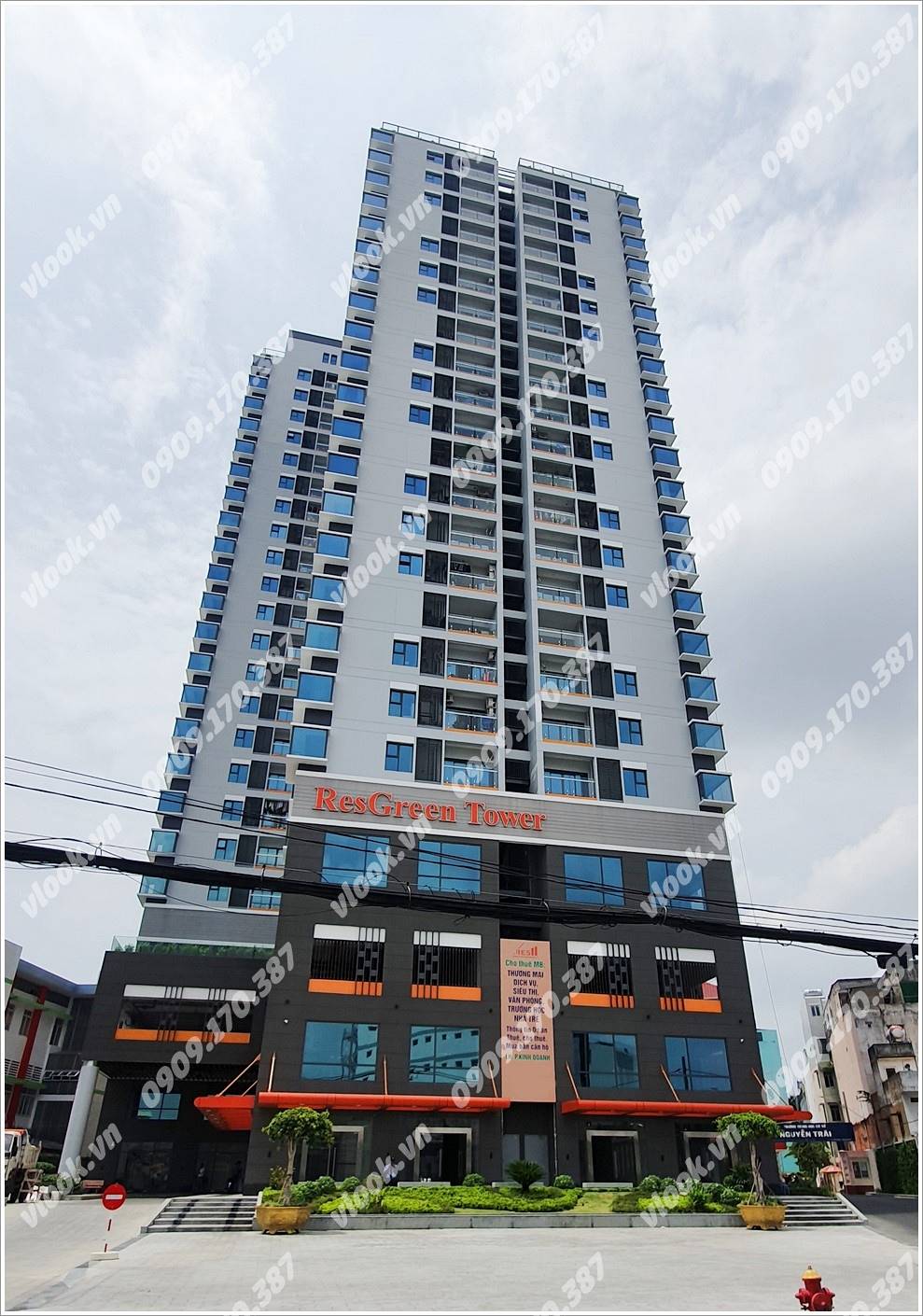 Cao ốc văn phòng cho thuê toà nhà ResGreen Tower, Thoại Ngọc Hầu, Quận Tân Phú - vlook.vn