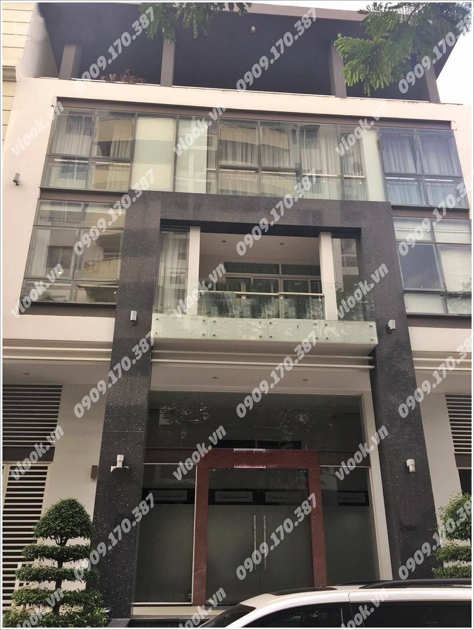 Cao ốc văn phòng cho thuê toà nhà Twins Building Nguyễn Bính, Phường Tân Phong, Quận 7 - vlook.vn