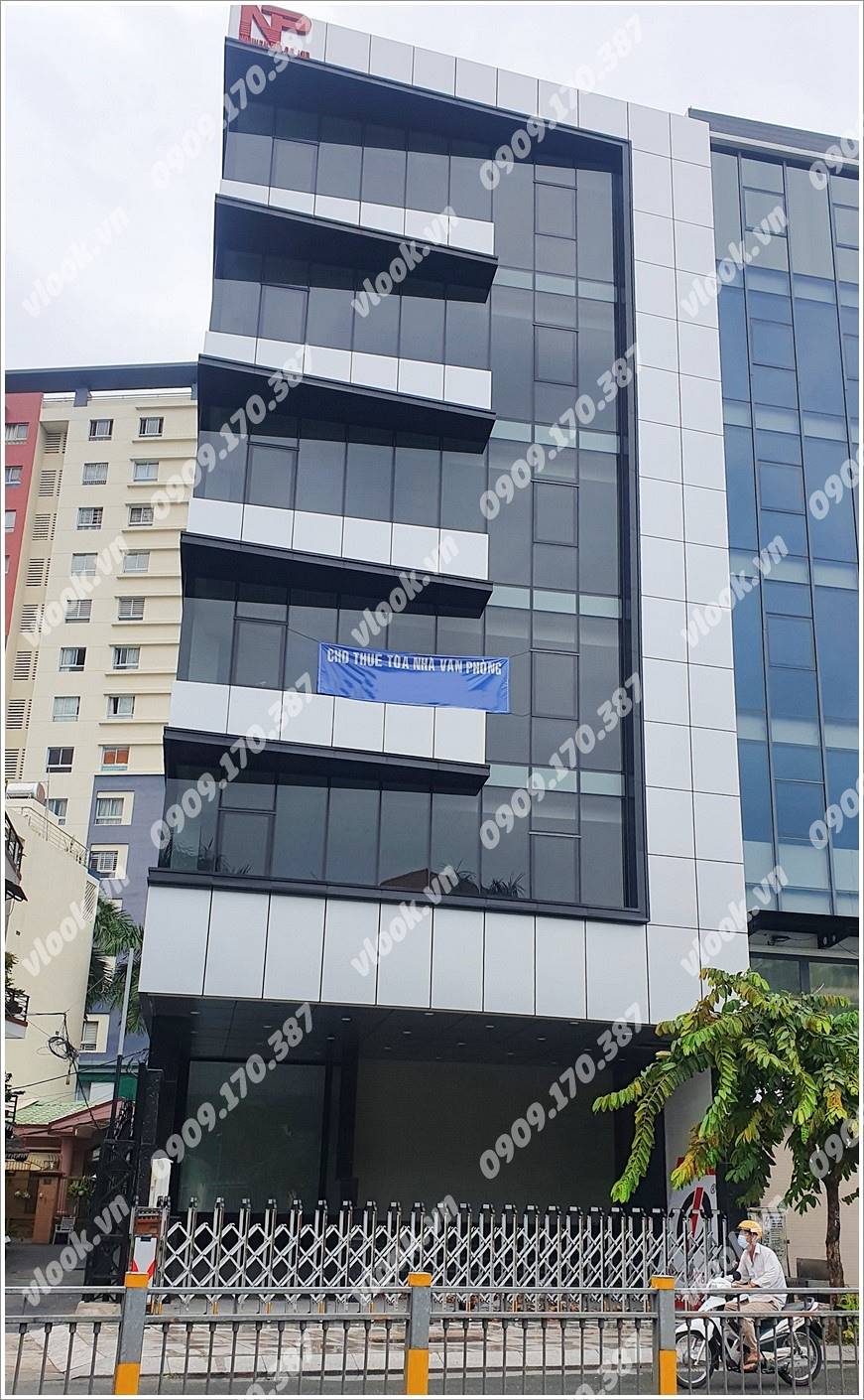 Cao ốc văn phòng cho thuê Nhà nguyên căn Lũy Bán Bích, Quận Tân Phú, TPHCM - vlook.vn