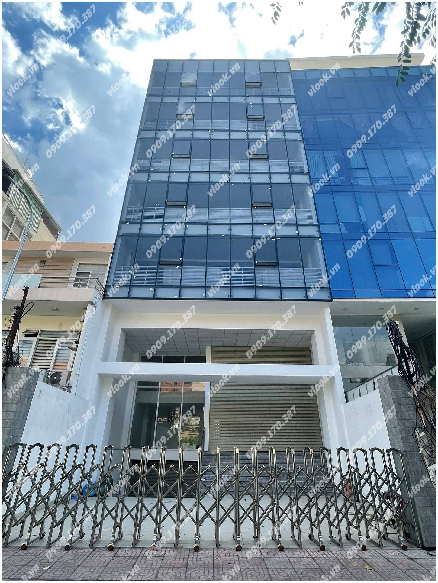 Cao ốc văn phòng cho thuê tòa nhà 33 - 35 Huỳnh Tịnh Của, Quận 3, TPHCM - vlook.vn