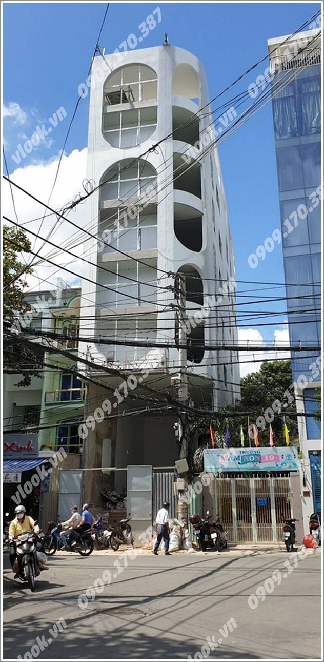 Cao ốc văn phòng cho thuê tòa nhà Luxhome Huỳnh Mẫn Đạt, Quận Bình Thạnh, TPHCM - vlook.vn