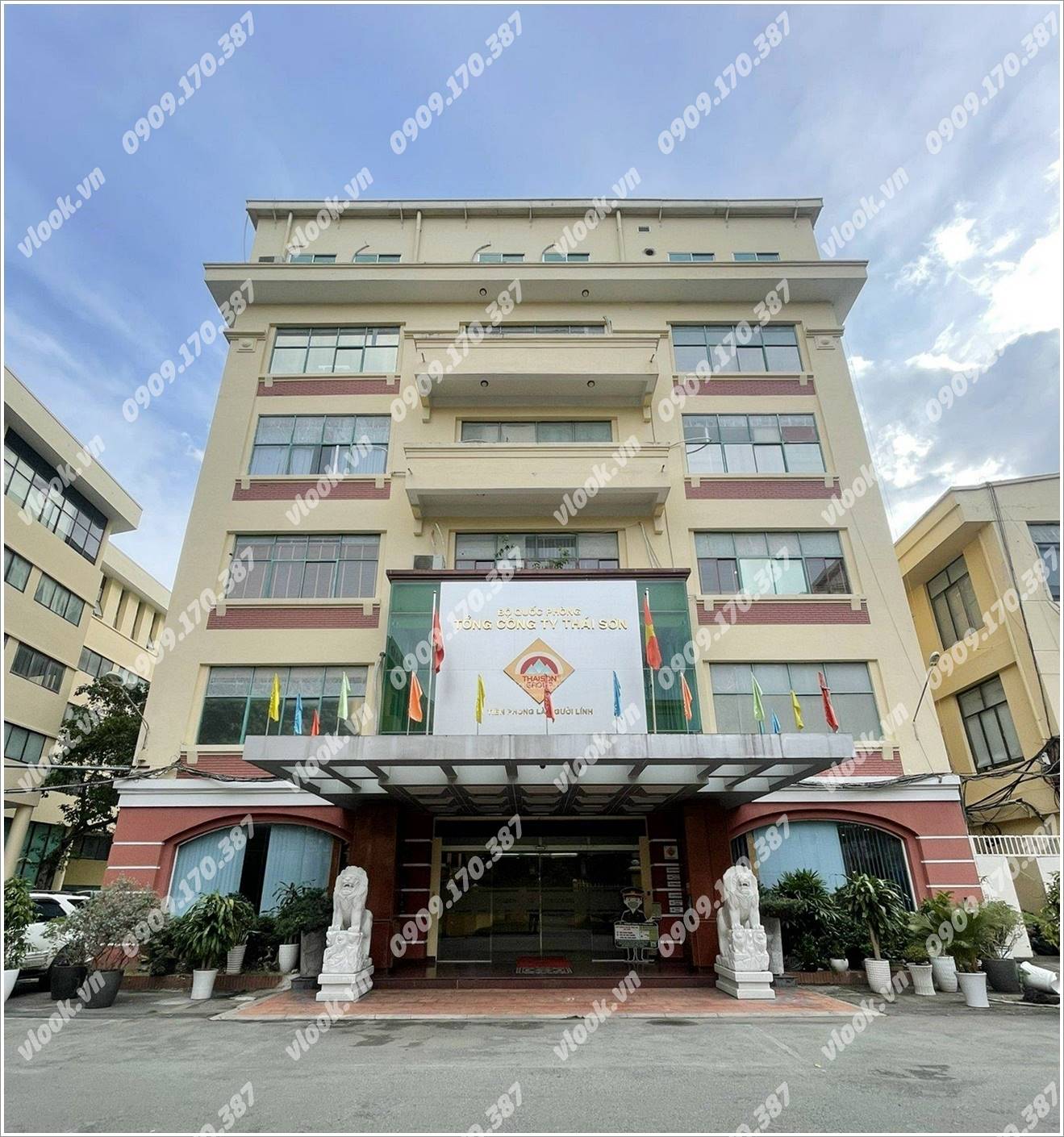 Cao ốc văn phòng cho thuê tòa nhà Thái Sơn Building, Ba Tháng Hai, Quận 10, TPHCM - vlook.vn