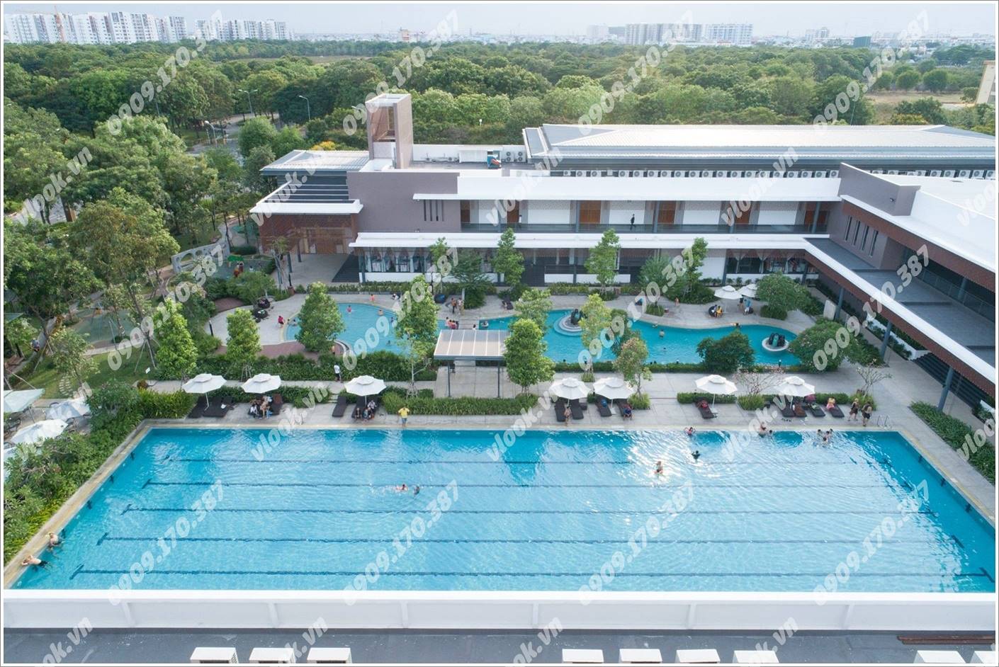Cao ốc văn phòng cho thuê tòa nhà Celadon Sports & Resort Club, Đường N1, Quân Tân Phú, TP.HCM - vlook.vn