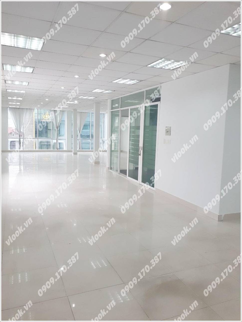 Cao ốc văn phòng cho thuê Tòa nhà Hồng Hà, Quân Tân Bình, TP.HCM - vlook.vn
