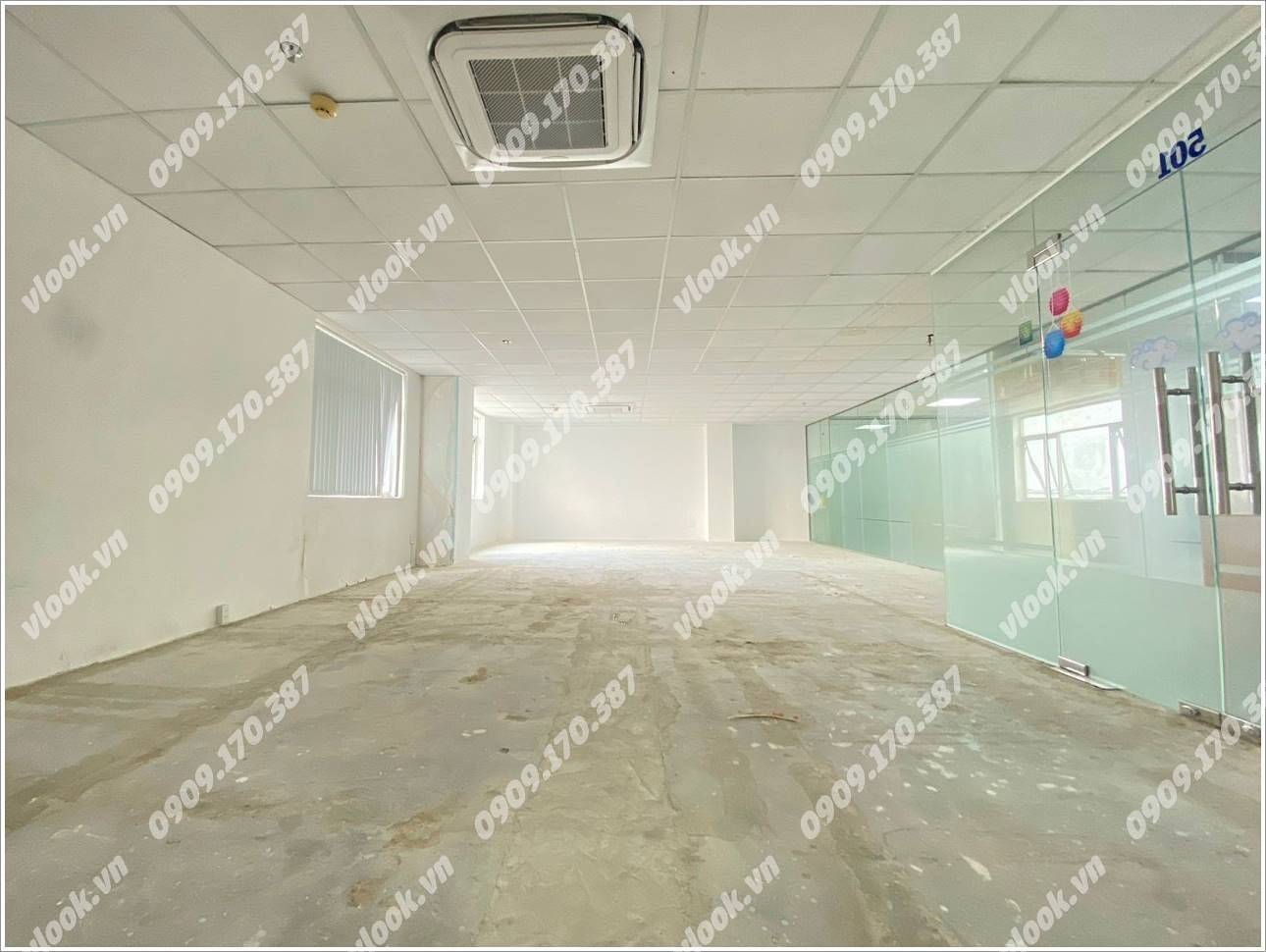 Cao ốc văn phòng cho thuê tòa nhà PLS Building Nguyễn Kiệm, Quận Phú Nhuận, TP.HCM - vlook.vn