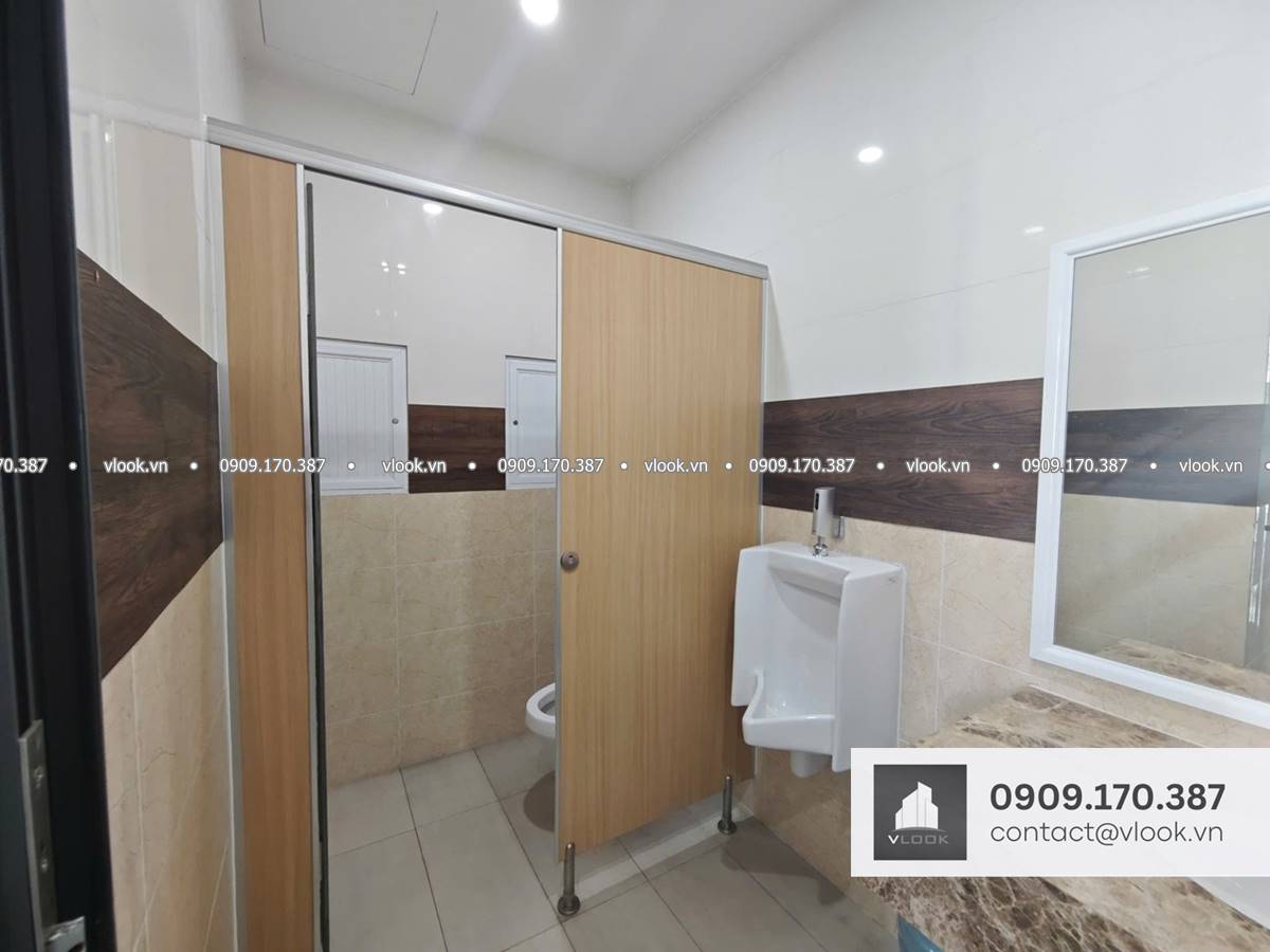 Cao ốc văn phòng cho thuê tòa nhà Việt Thành Building Đường số 6, Quận Bình Tân, TP.HCM - vlook.vn