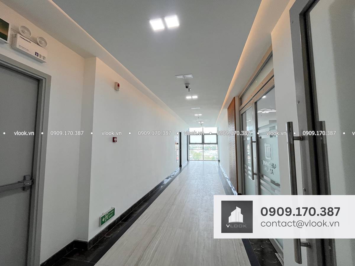 Cao ốc văn phòng cho thuê Tín Nghĩa Plaza Hà Huy Giáp, Thành phố Biên Hoà, Đồng Nai - vlook.vn