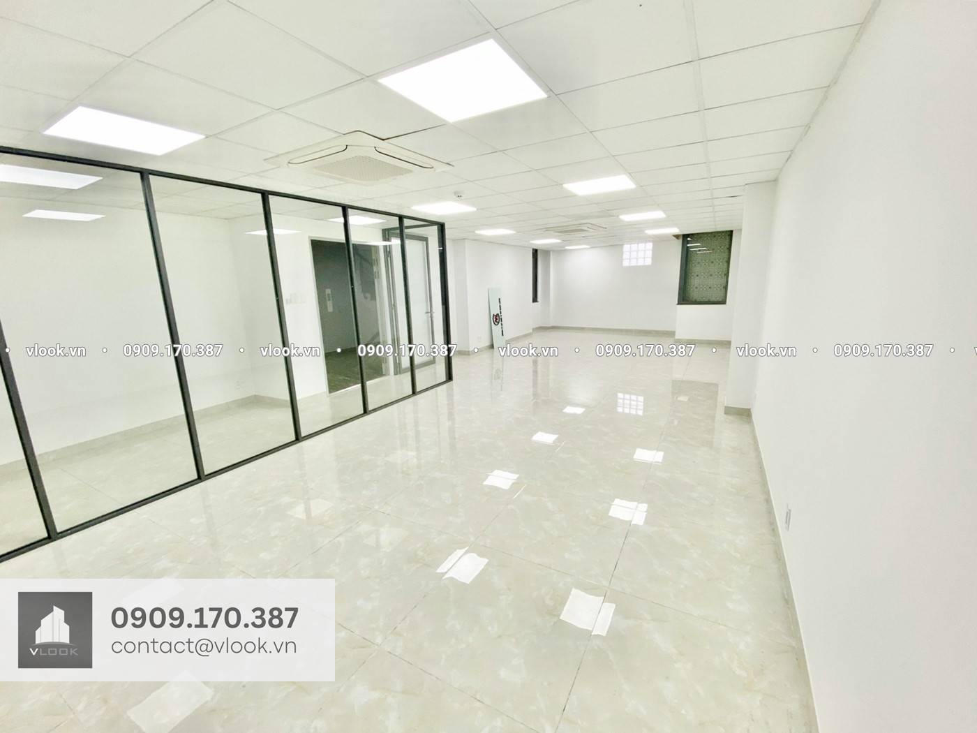 Cao ốc văn phòng cho thuê tòa nhà Phúc Huy Office Building, 30 Ấp Bắc, Quận Tân Bình, TPHCM - vlook.vn - 0909 170 387