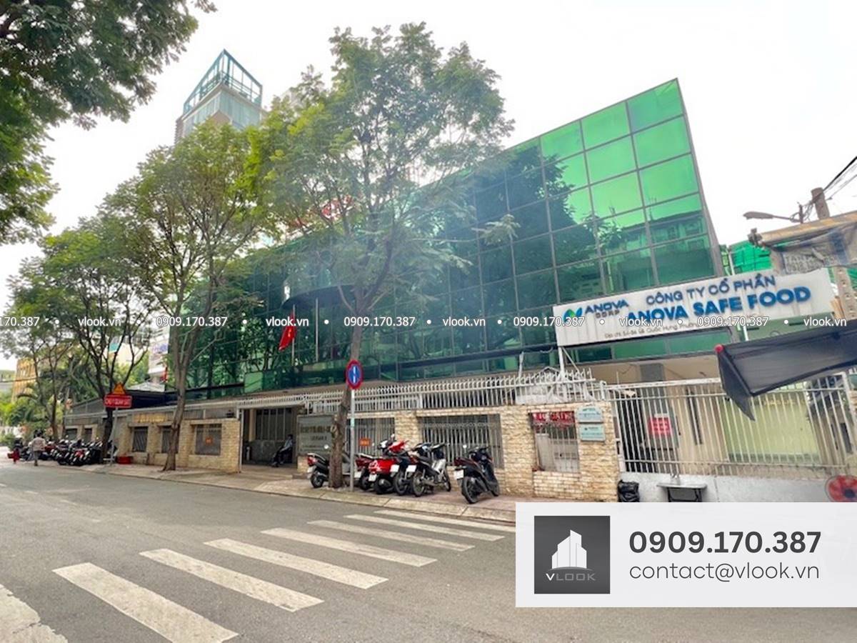 Cao ốc văn phòng cho thuê tòa nhà M.O.R.E 54 Lê Quốc Hưng, Quận 4, TP.HCM - vlook.vn