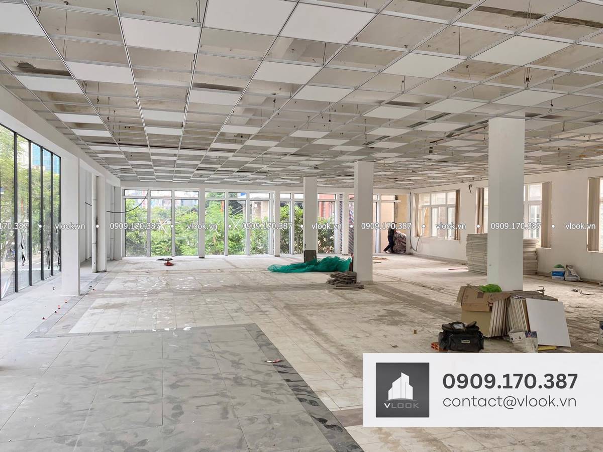 Cao ốc văn phòng cho thuê tòa nhà M.O.R.E 54 Lê Quốc Hưng, Quận 4, TP.HCM - vlook.vn