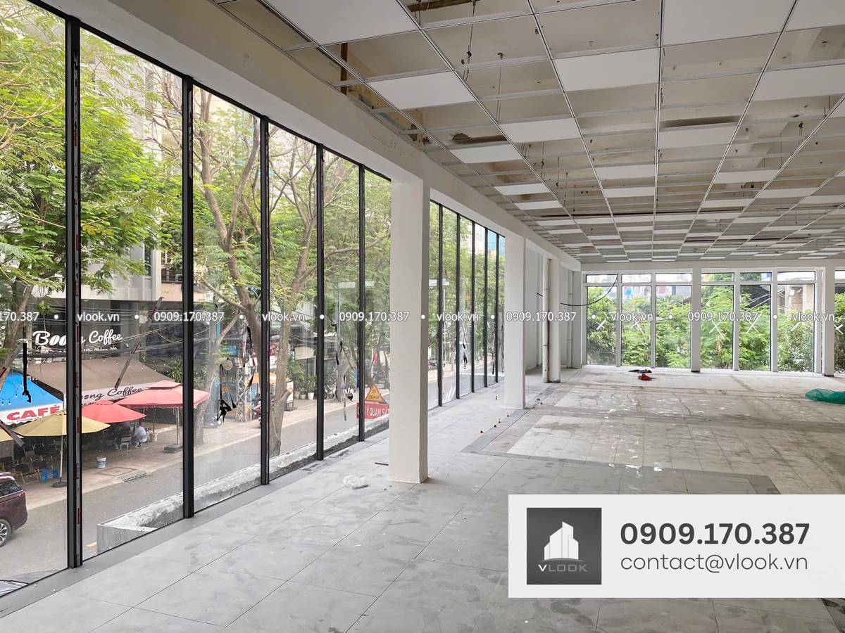 Cao ốc văn phòng cho thuê tòa nhà M.O.R.E 54 Lê Quốc Hưng, Quận 4, TP.HCM - vlook.vn