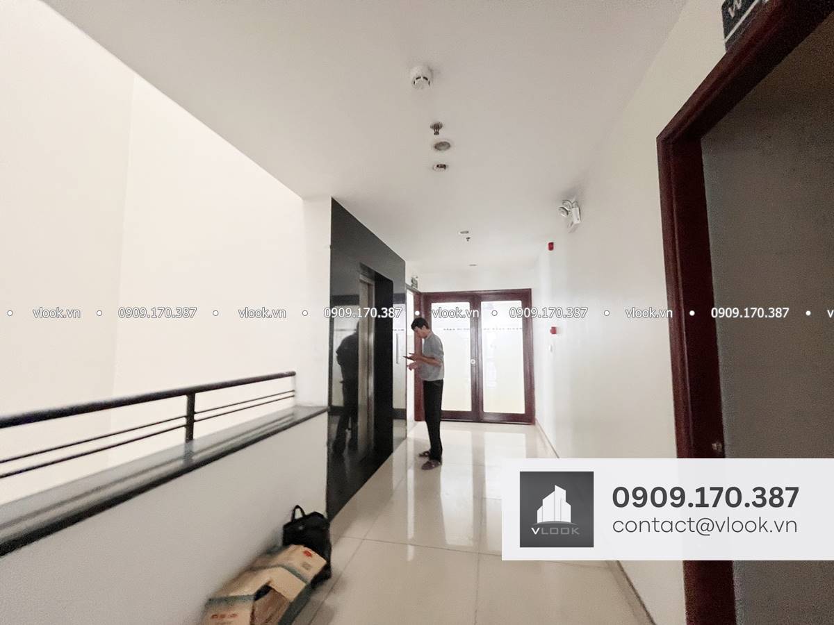 Cao ốc văn phòng cho thuê DMK Building Huỳnh Tấn Phát, Phường Tân Thuận Tây, Quận 7, TP.HCM - vlook.vn