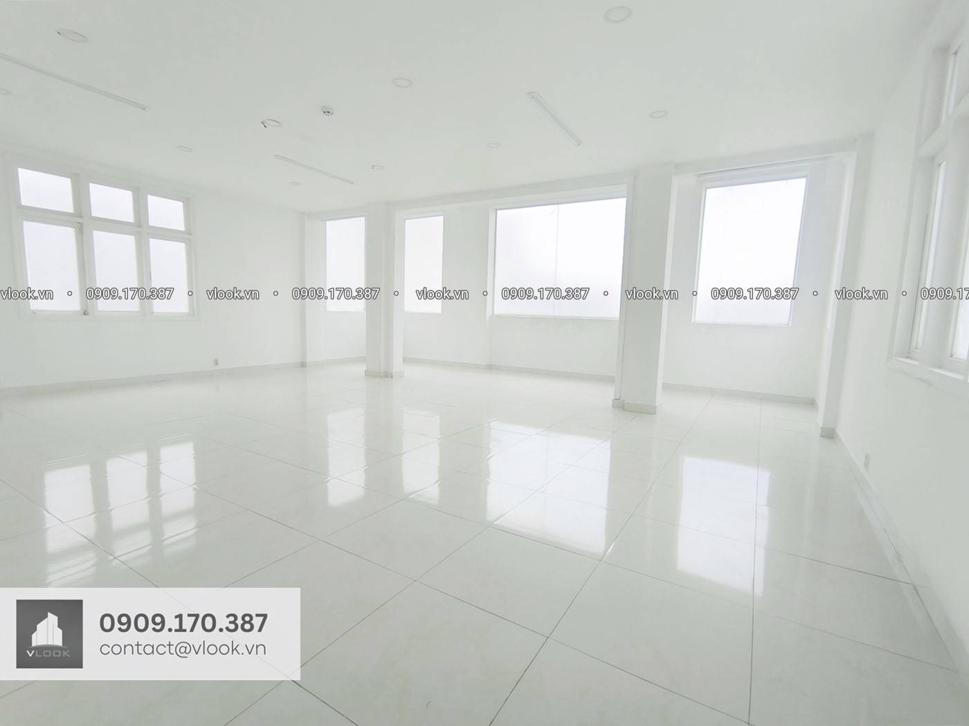 Cao ốc cho thuê văn phòng tòa nhà Mộc Gia 10 Hoàng Diệu, Quận Phú Nhuận, TP.HCM - vlook.vn