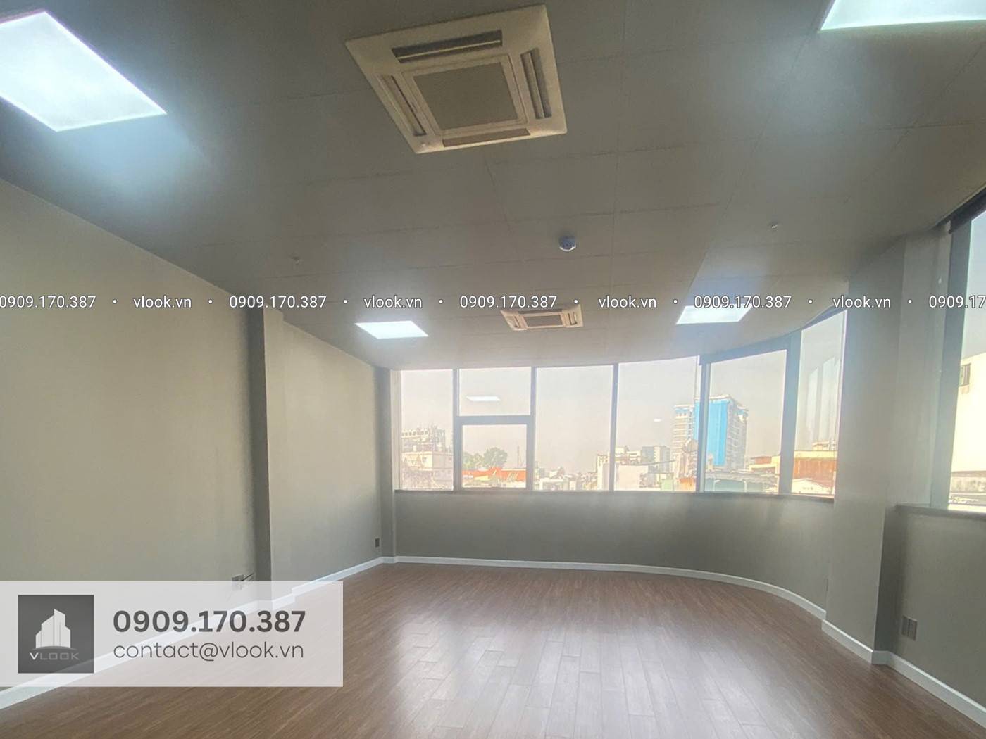 Cao ốc văn phòng cho thuê Tòa nhà EMB, 82-84 Lê Quang Định, Phường Bình Thạnh, Quận Bình Thạnh, TP.HCM - vlook.vn - 0909.170.387
